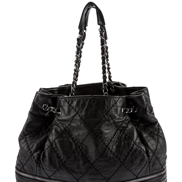 Chanel Expandable tote - Picture 3 of 6